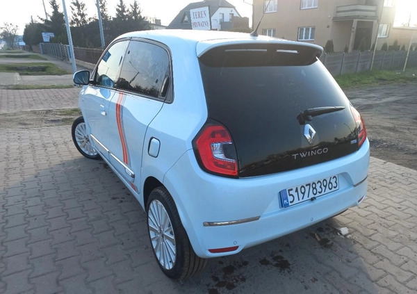 Renault Twingo cena 29700 przebieg: 6200, rok produkcji 2021 z Tczew małe 667